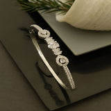 loywisfashion Classy Designer Kada Bracelet