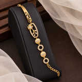 loywisfashion Elegant Flower Design Bracelet