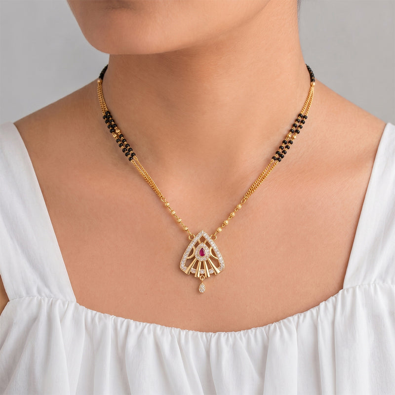 loywisfashion Designer Triangle Short Mangalsutra