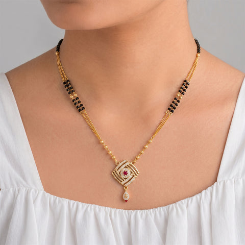 loywisfashion Stylish Square Design Mangalsutra
