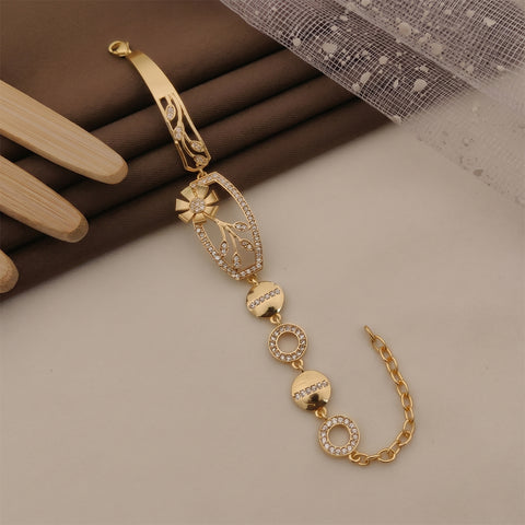 loywisfashion Elegant Flower Design Bracelet