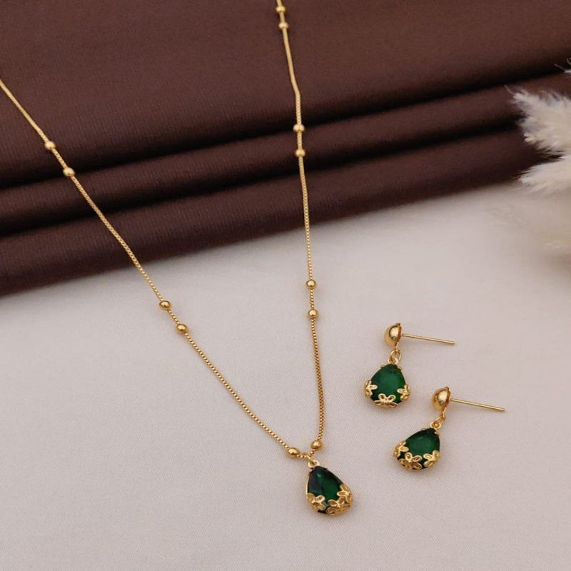 loywisfashion Premium Emerald Green Pendant